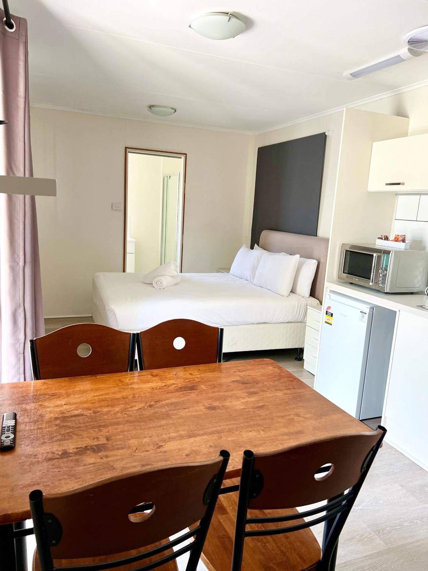 Sunset Beach Holiday Park Geraldton Ngoại thất bức ảnh