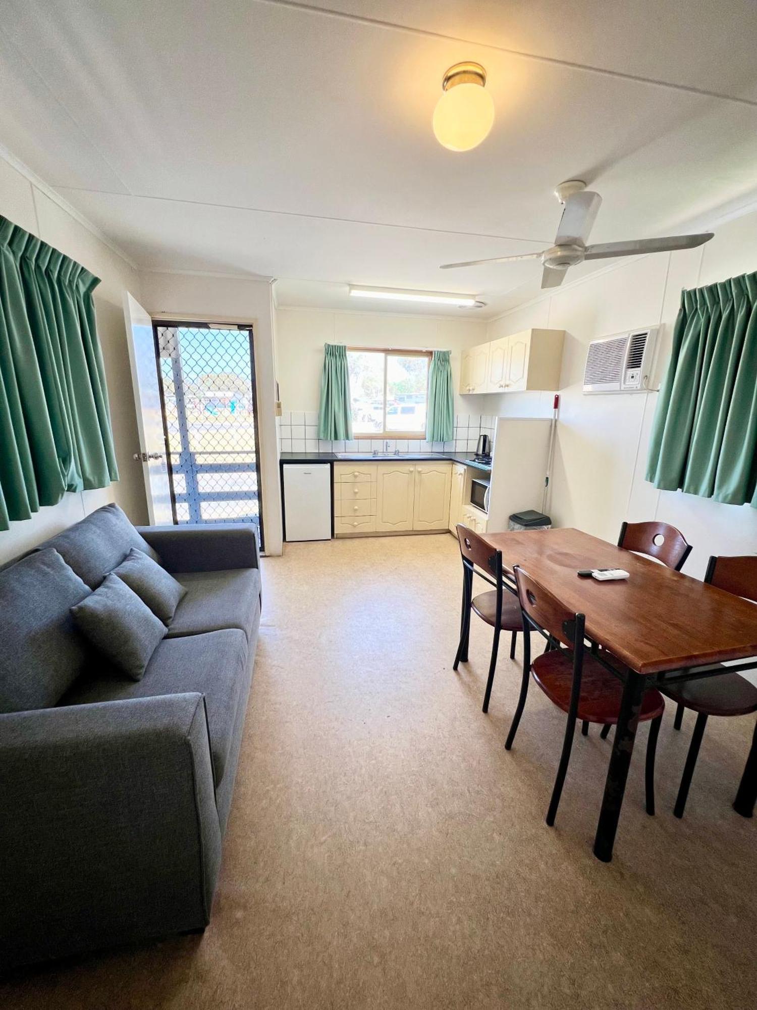 Sunset Beach Holiday Park Geraldton Ngoại thất bức ảnh